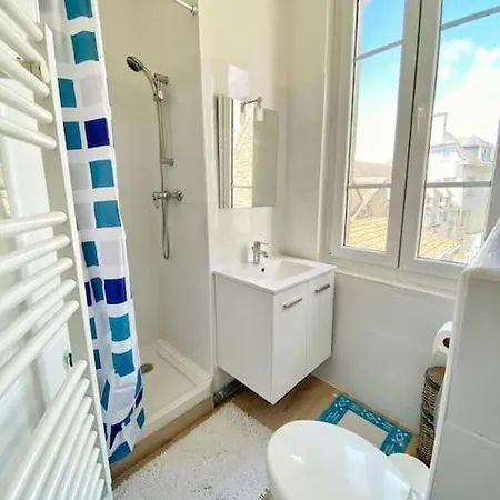 Appt. T3 Type Haussmannien Vue Sur Port Le Pouliguen