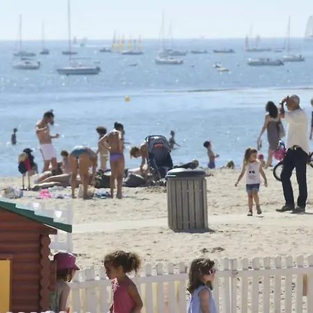 Appt. T3 Type Haussmannien Vue Sur Port Lejlighed *