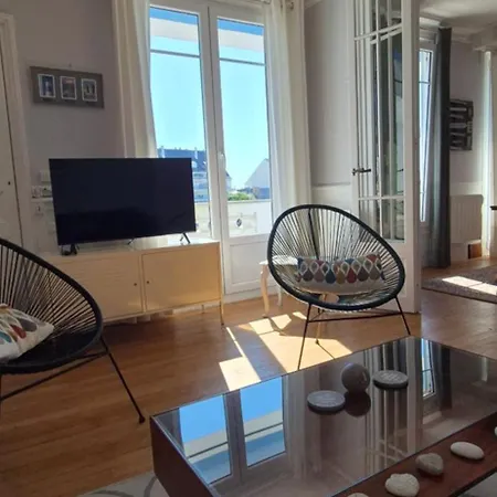 Appt. T3 Type Haussmannien Vue Sur Port