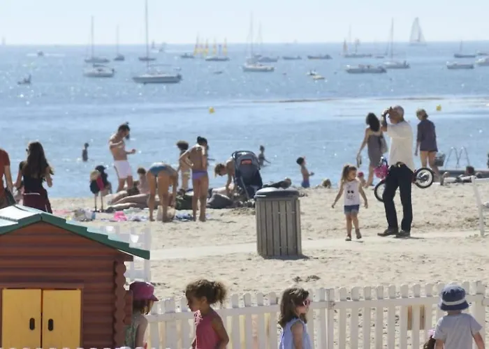 Appt. T3 Type Haussmannien Vue Sur Port Appartement *