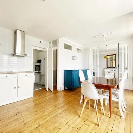 Appt. T3 Type Haussmannien Vue Sur Port Daire