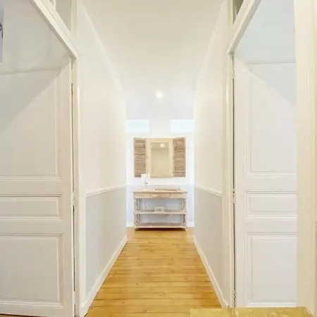 Apartment Appt. T3 Type Haussmannien Vue Sur Port *