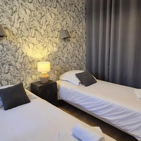 Appt. T3 Type Haussmannien Vue Sur Port Appartement